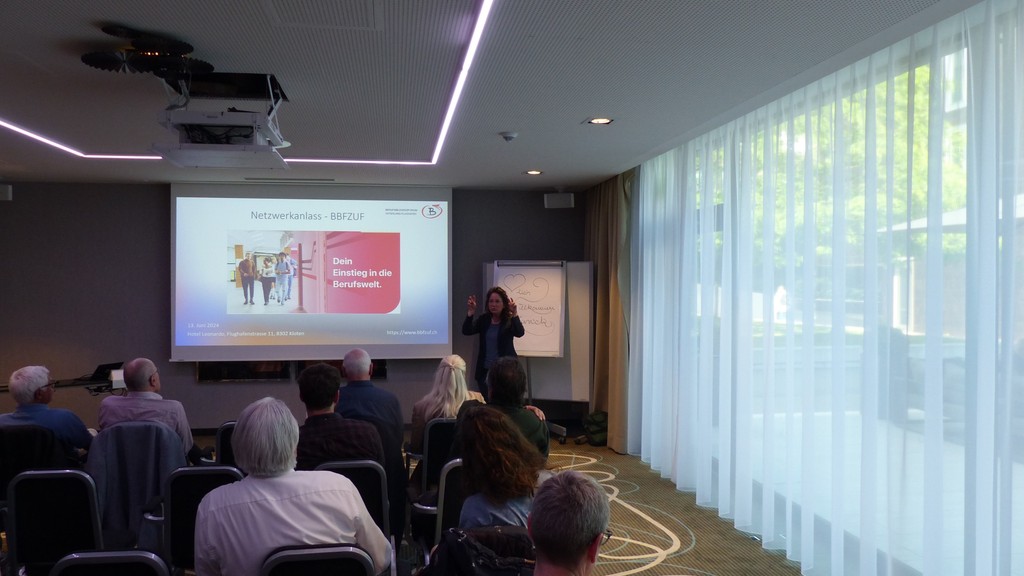 Einstieg in die Berufswelt.jpg